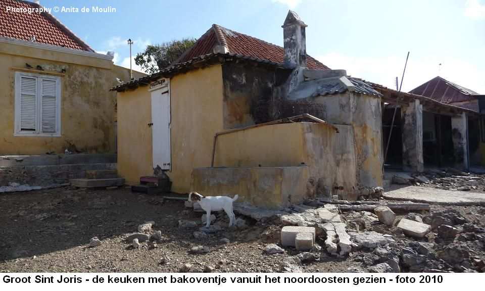 24. Groot St. Joris keuken met bakoventje 2010